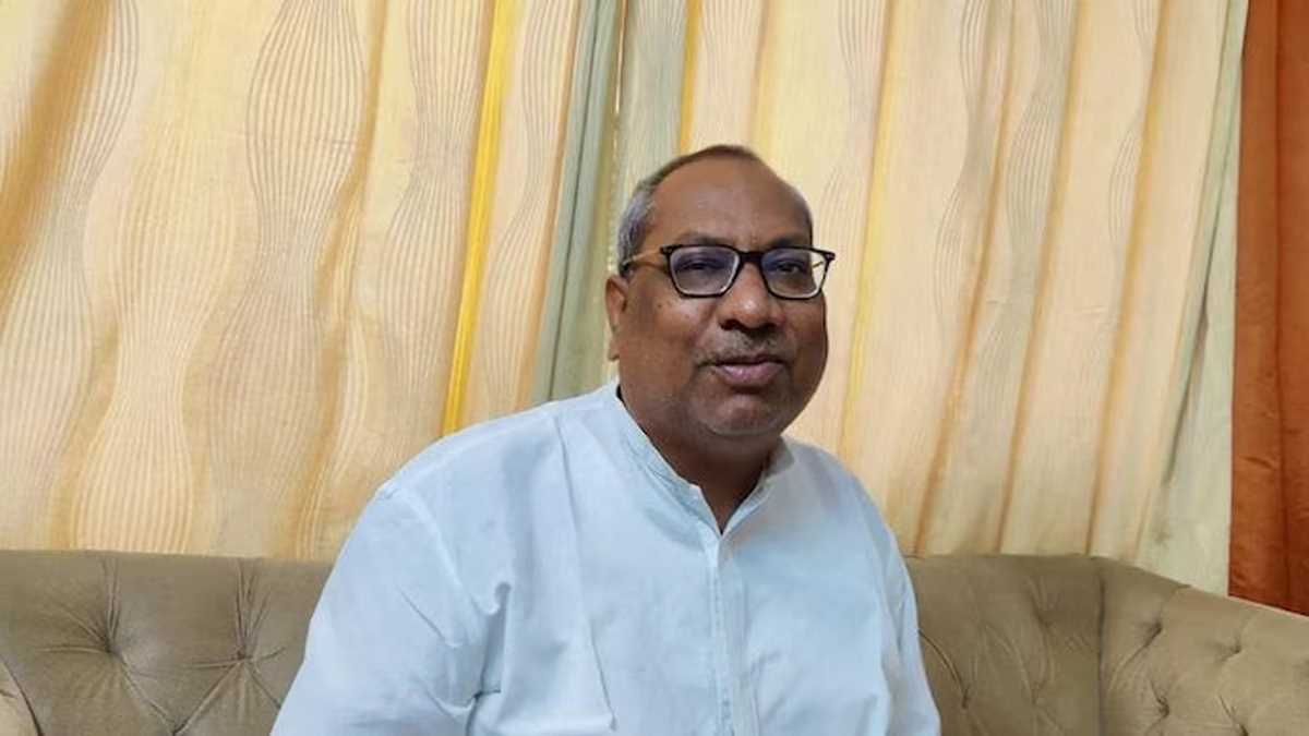 ‘उनकी पार्टी है, वे प्रत्याशी उतारेंगे’, सपा के प्रत्याशी उतारने पर बोले संजय निषाद